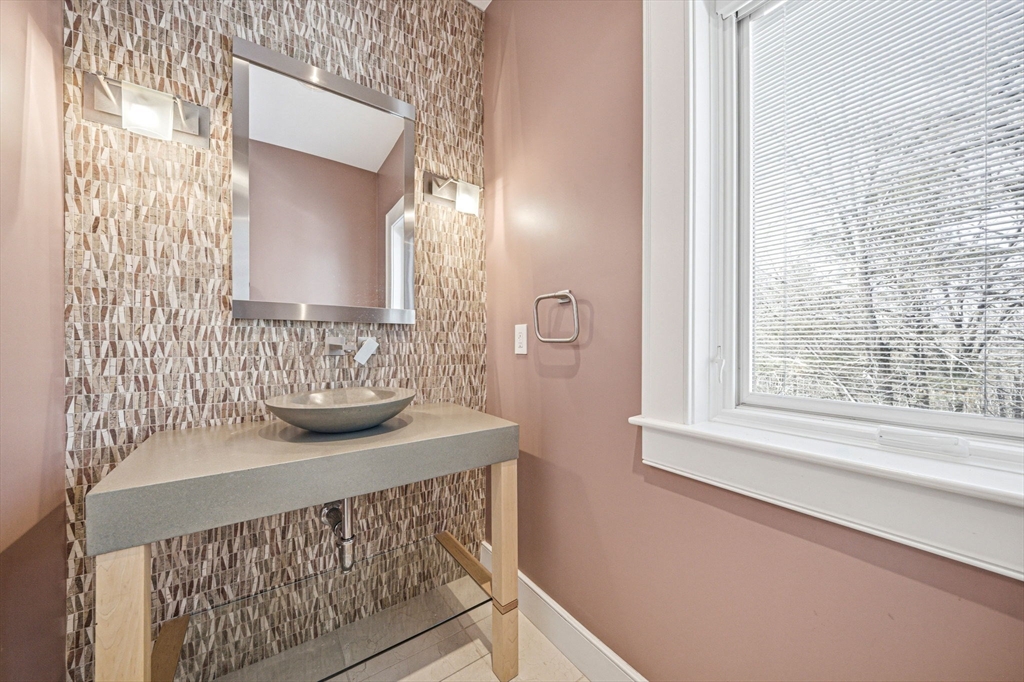 68 Prospect Hill Road Harvard, MA 01451 - Photo 19 of 39