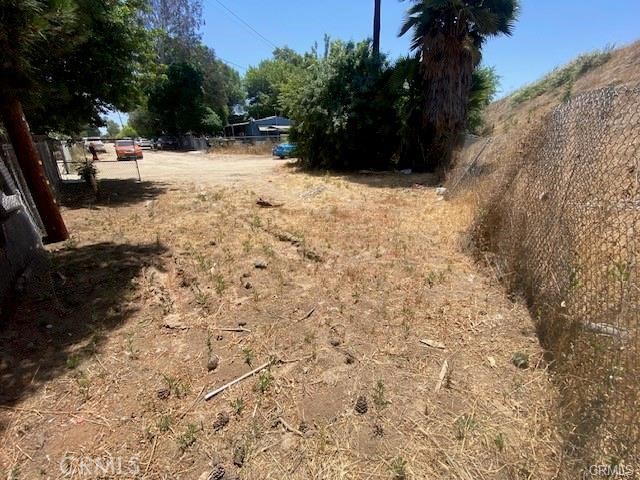 33599 Orange Street Wildomar, CA 92595 - Photo 4 of 5 a view of yard with trees