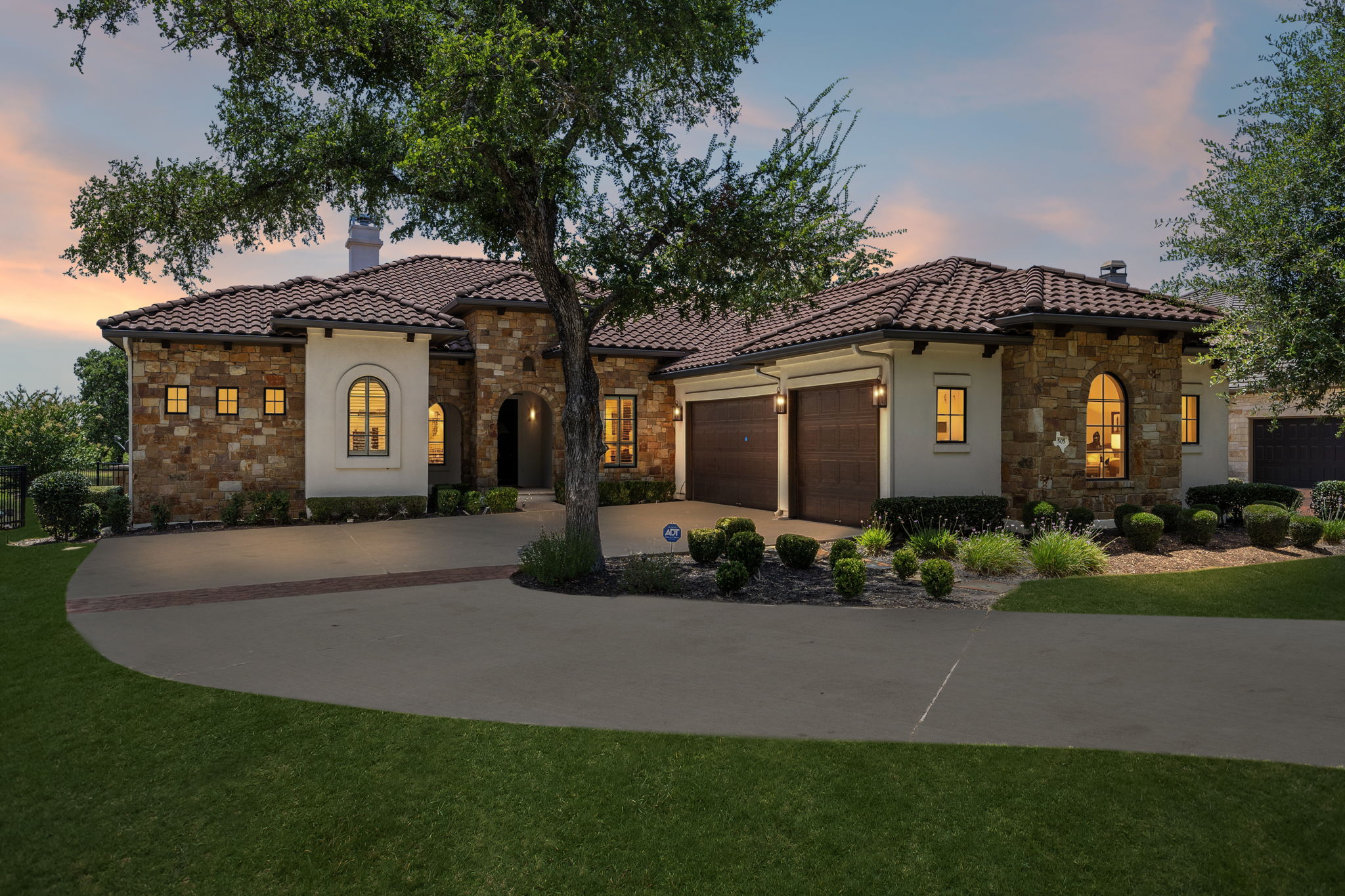 505 Flint Ridge Trail Georgetown, TX 78628 - Photo 1 of 40 Welcome home to 505 Flint Ridge Trail, Georgetown, TX 78628!