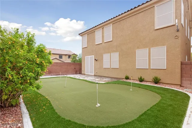 $2,700 | 802 Warwick Castle Drive, Las Vegas, NV 89178