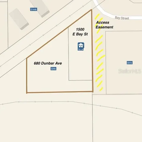 a picture of a refrigerator