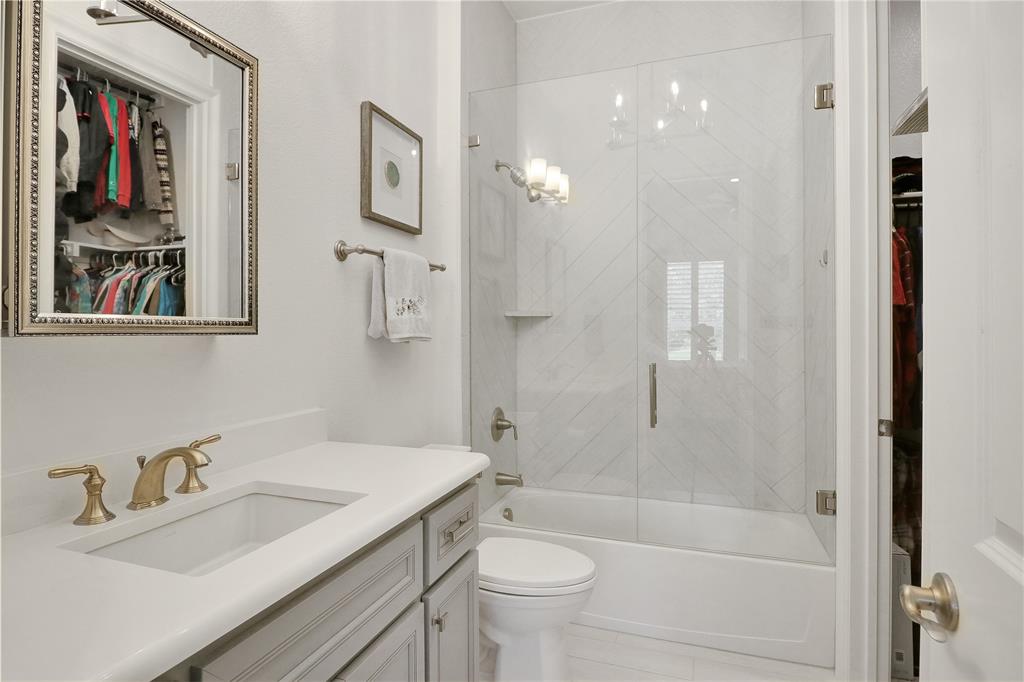 1809 Shade Tree Street Fort Worth, TX 76008 - Photo 16 of 28 3rd full private bathroom