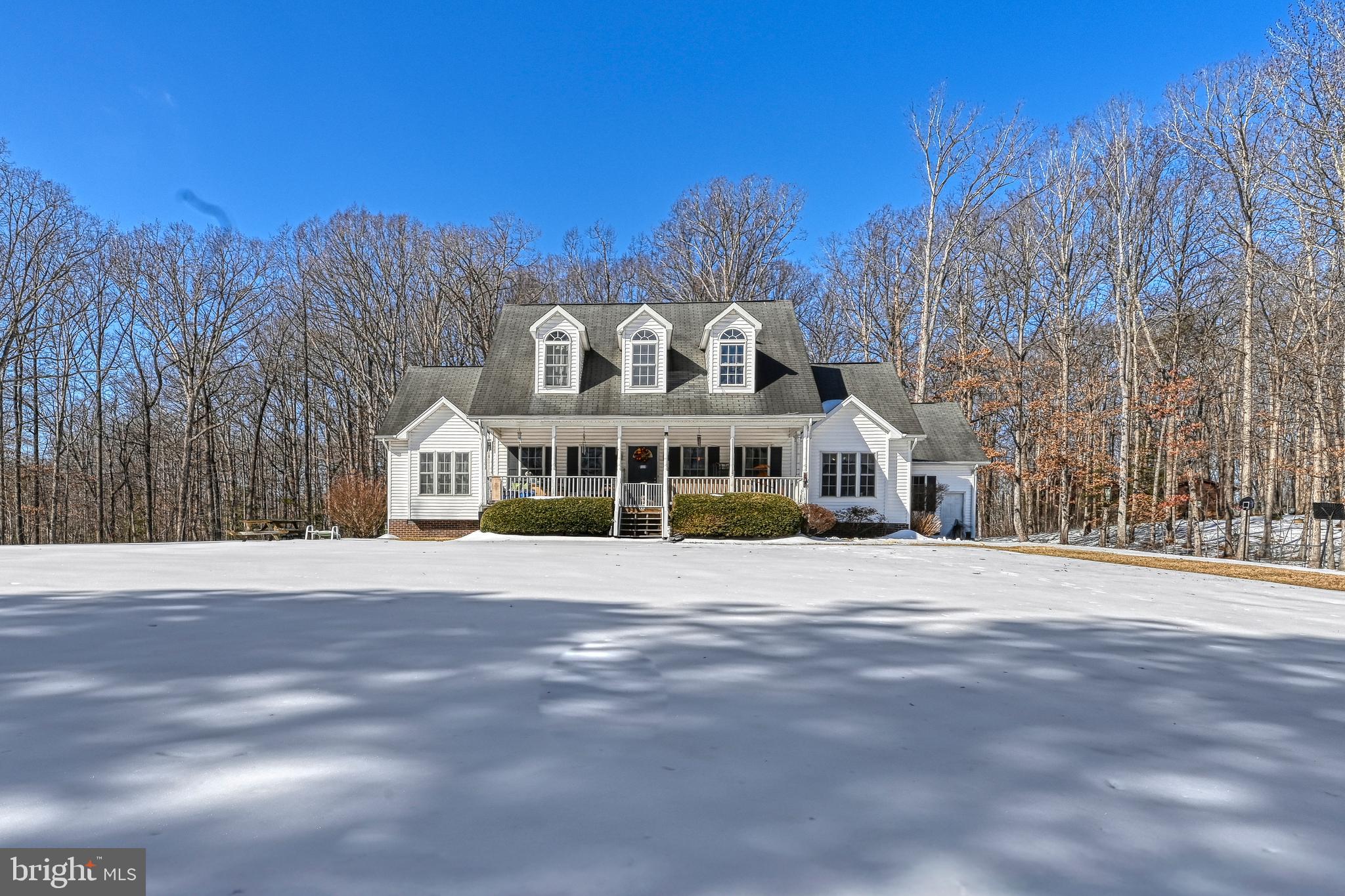 441 Hartwood Road Fredericksburg, VA 22406 - Photo 37 of 58 a front view of a house with a yard