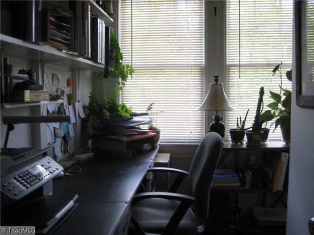 509 Colonial Drive High Point, NC 27262 - Photo 13 of 16 Studio/Study/Office.
