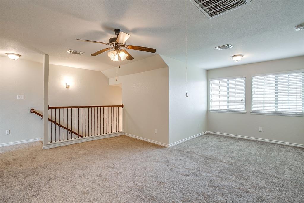 1225 Drummond Circle Waco, TX 76712 - Photo 23 of 40 a view of an empty room with a window