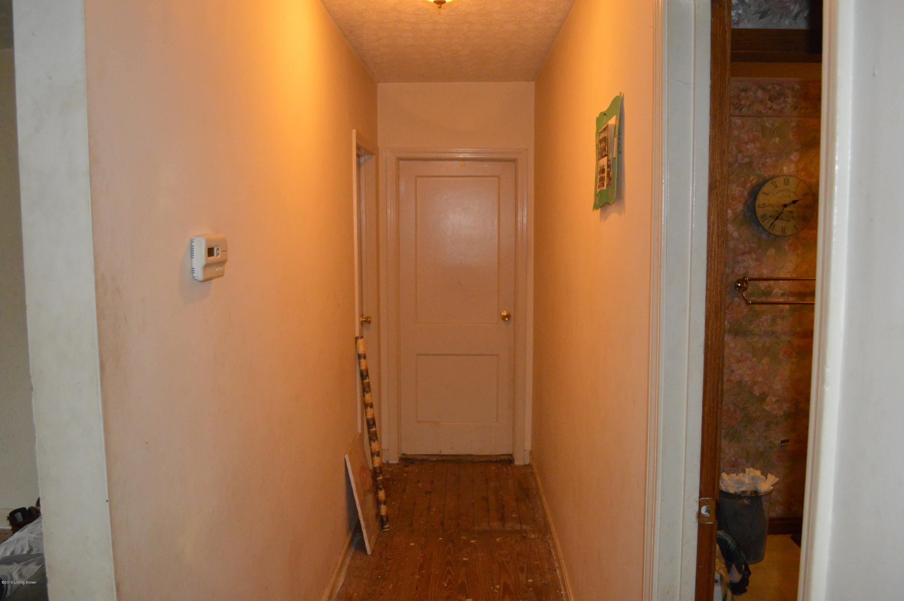 602 Gest Road Pleasureville, KY 40057 - Photo 14 of 14 DSC_0984.JPG
