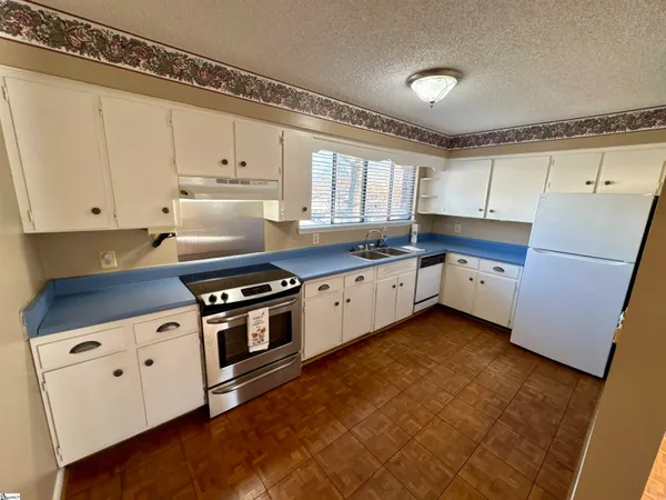 $174,900 | 17 Briargate Place, Greenville, SC 29615