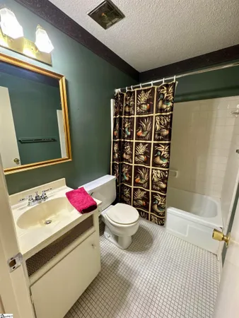 $174,900 | 17 Briargate Place, Greenville, SC 29615