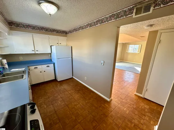 $174,900 | 17 Briargate Place, Greenville, SC 29615