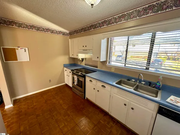 $174,900 | 17 Briargate Place, Greenville, SC 29615