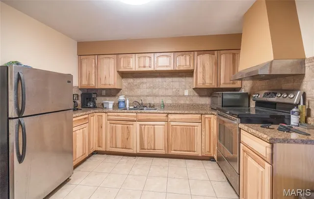 $2,243,150 | Tbd Southwest Tbd Sw 875th Street, Carrollton, IL 62016