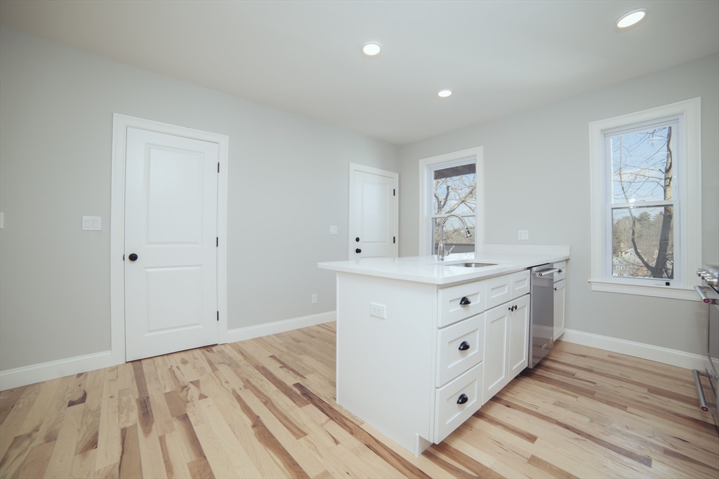 10 Duffley Court, Unit 2 Brookline, MA 02467 - Photo 16 of 24