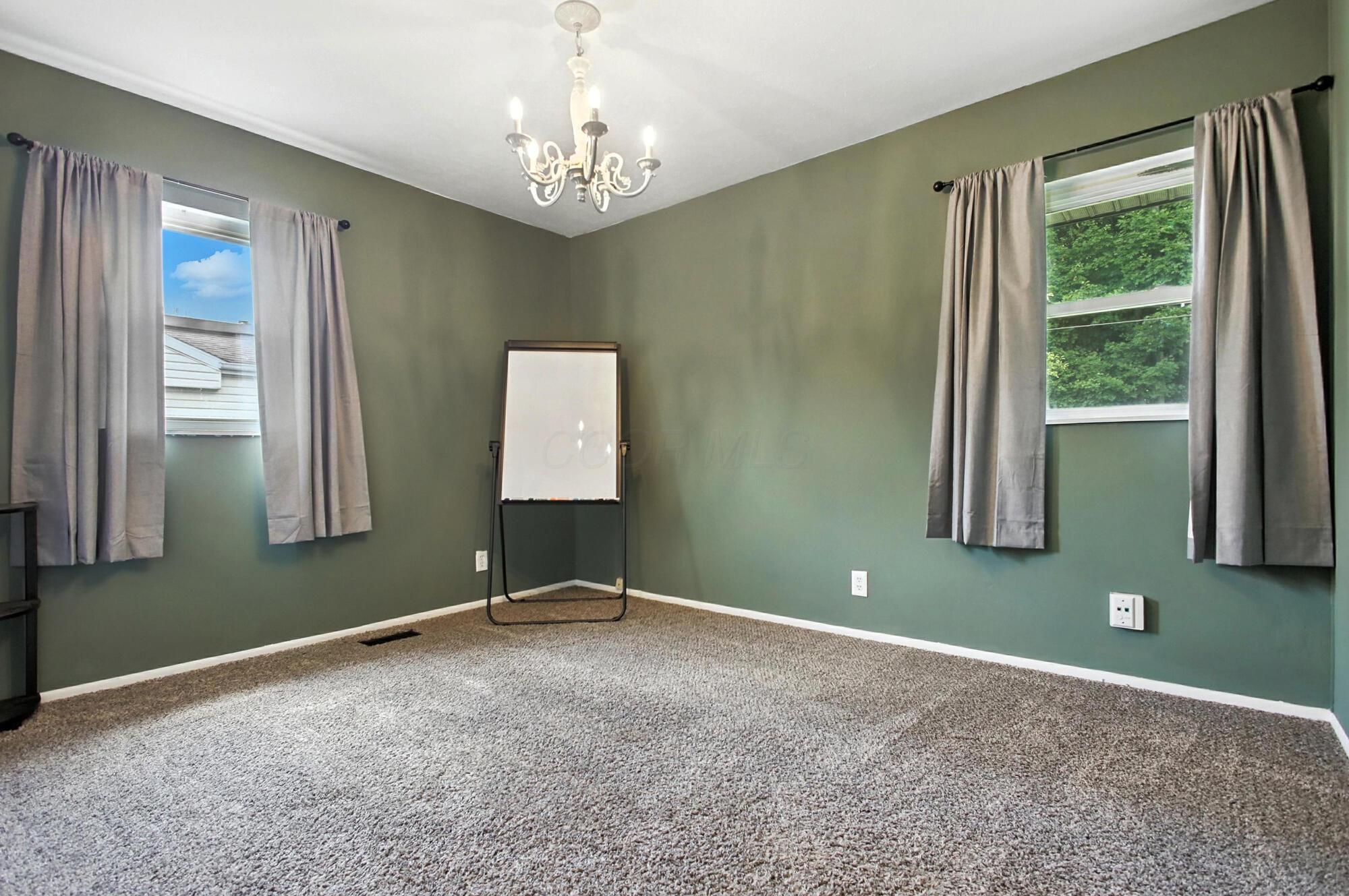 3139 Woonsocket Street Springfield, OH 45503 - Photo 20 of 35 3rd Bedroom
