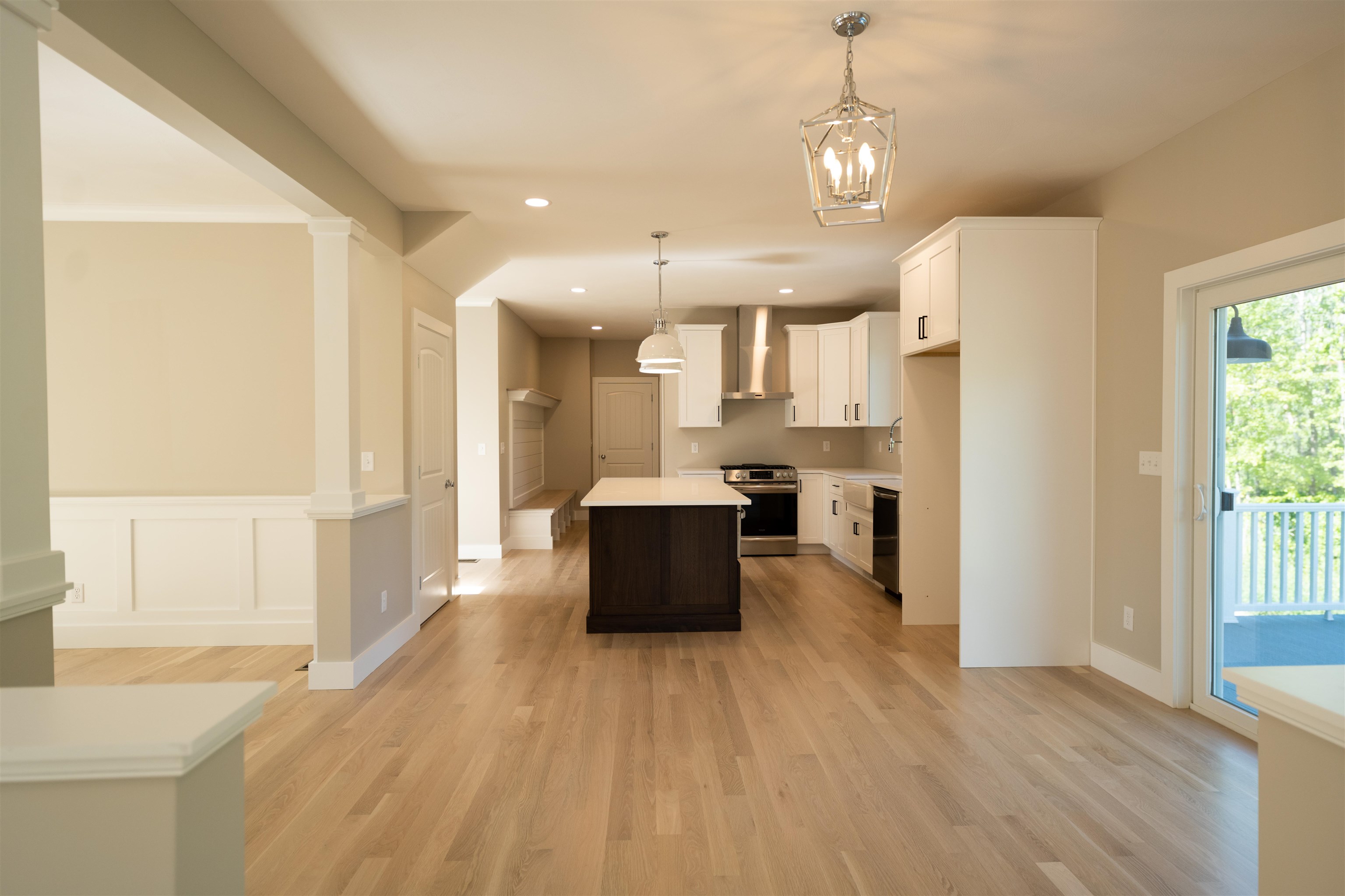 157 A Pelham Road Salem, NH 03079 - Photo 3 of 30 Gallery Image 3