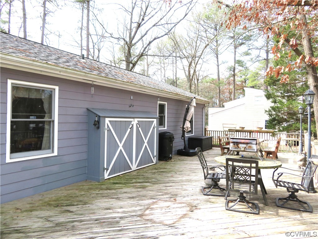 25412 Front Road Petersburg, VA 23803 - Photo 21 of 49 Gallery Image 21