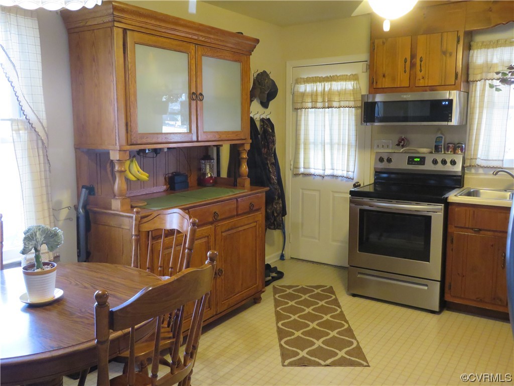 25412 Front Road Petersburg, VA 23803 - Photo 30 of 49 Gallery Image 30