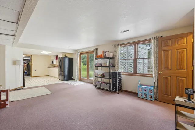 $289,000 | 3 Highview Drive, Orangeville, IL 61060