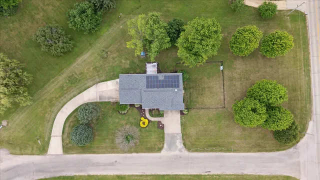 $289,000 | 3 Highview Drive, Orangeville, IL 61060