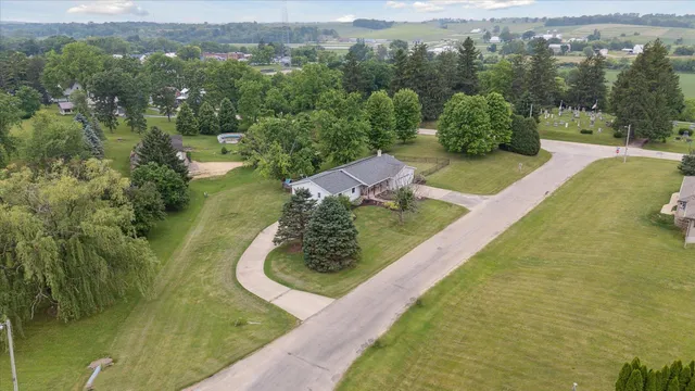 $289,000 | 3 Highview Drive, Orangeville, IL 61060