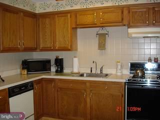 429 Exton Road Hatboro, PA 19040 - Photo 5 of 6 Gallery Image 5