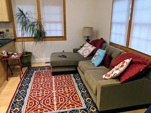 $1,850 | 136 R Main Street, Unit 1, Acton, MA 01720