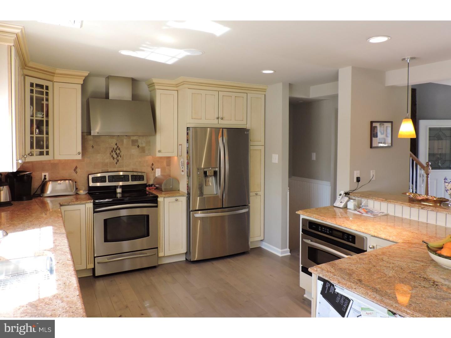 154 Woodland Road Huntingdon Valley, PA 19006 - Photo 3 of 25 Gallery Image 3