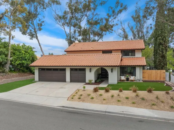 $1,368,888 | 1225 Fallbrook Court, Bonita, CA 91902