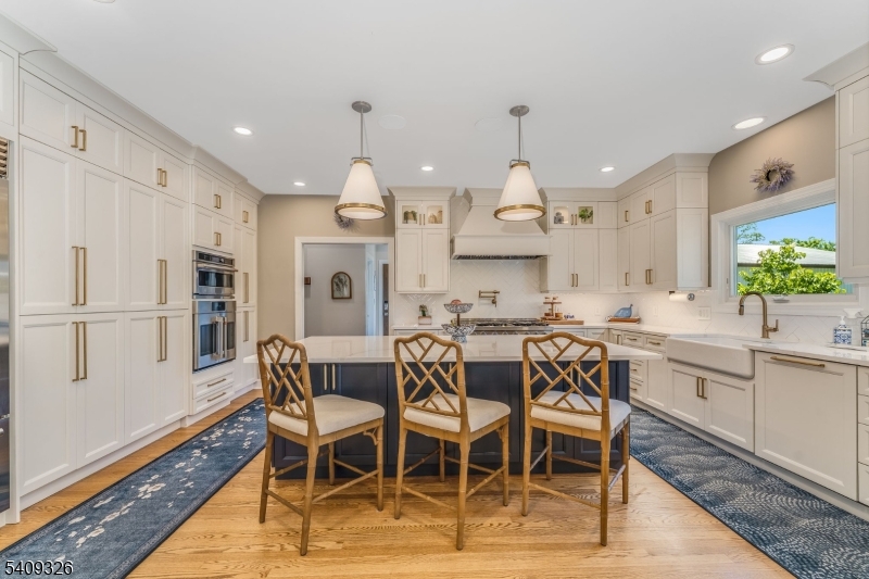 16 Wolverton Road Pittstown, NJ 08867 - Photo 14 of 50