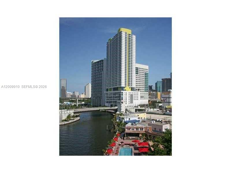 185 Southwest 7th Street, Unit 2509 Miami, FL 33130 - Photo 1 of 16