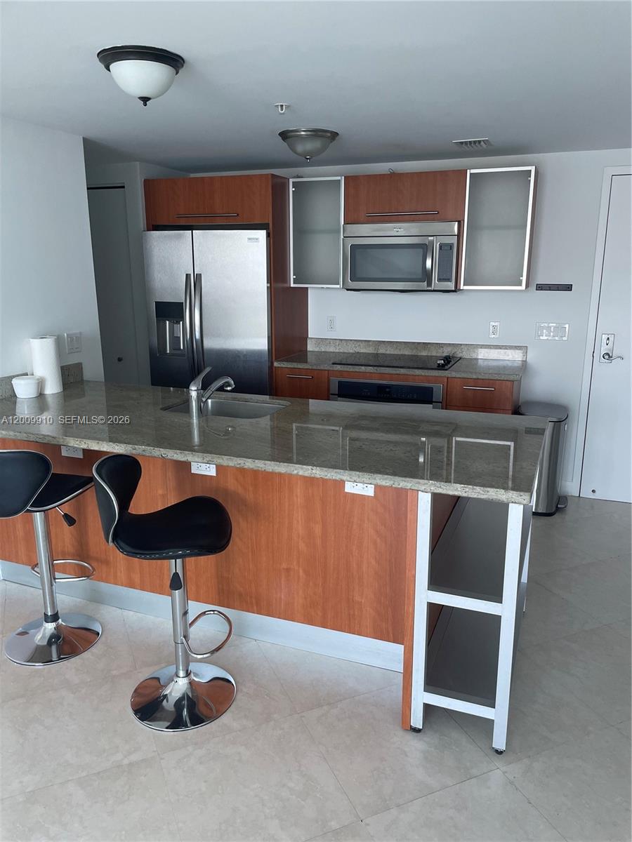 185 Southwest 7th Street, Unit 2509 Miami, FL 33130 - Photo 12 of 16