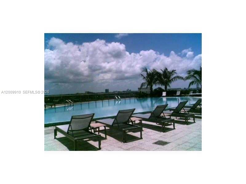 185 Southwest 7th Street, Unit 2509 Miami, FL 33130 - Photo 4 of 16