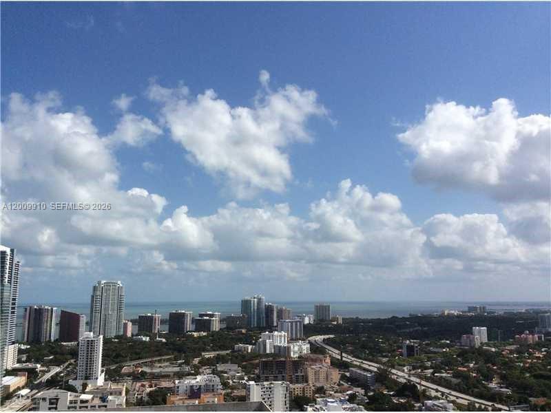 185 Southwest 7th Street, Unit 2509 Miami, FL 33130 - Photo 5 of 16