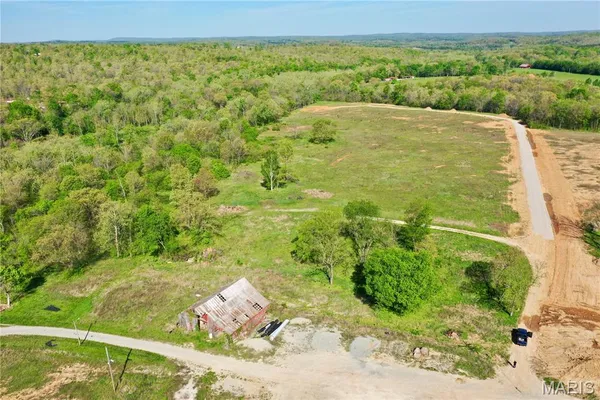 $89,000 | 3 Jackal Road, Potosi, MO 63664