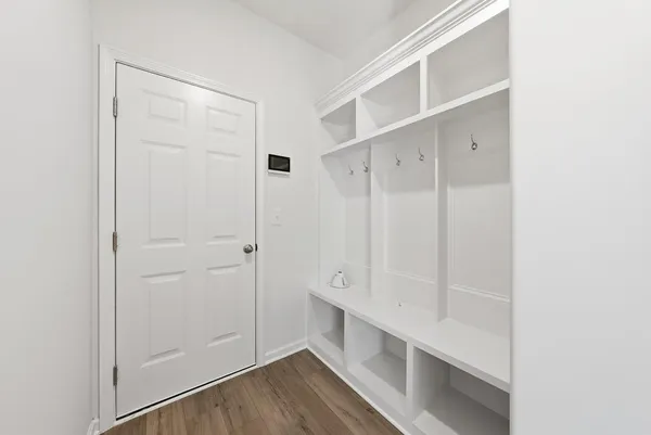 a view of an empty walk in closet