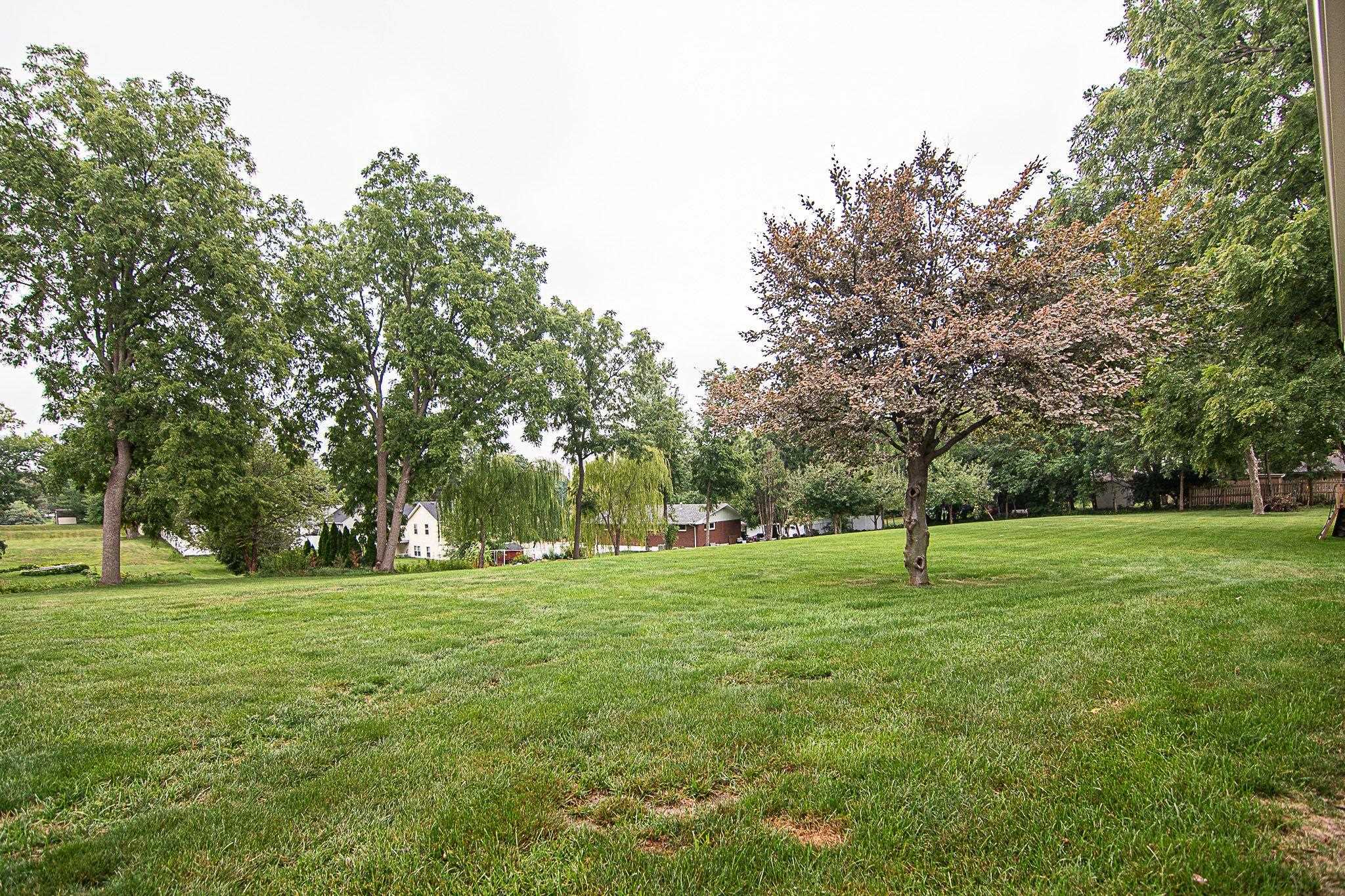 2615 Hillcrest Road Dubuque, IA 52001 - Photo 54 of 58 Gallery Image 54