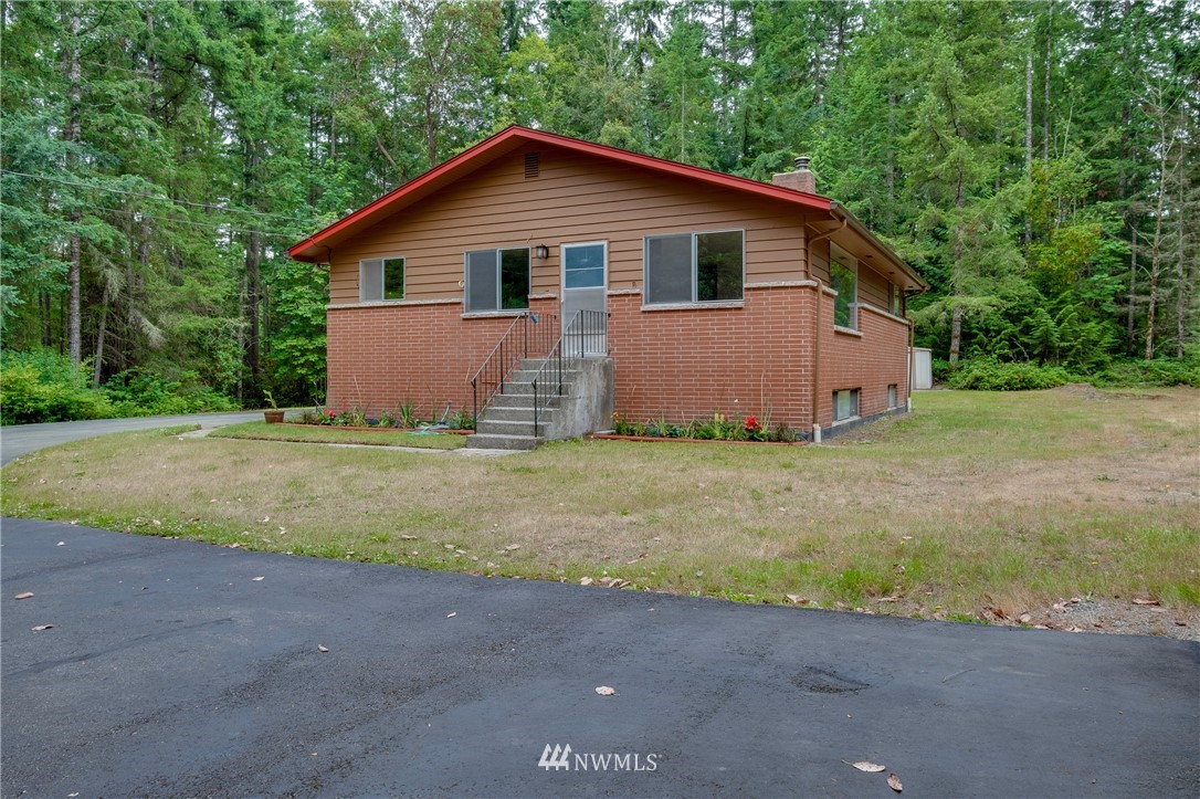 4263 Northwest Gustafson Road Silverdale, WA 98383 - Photo 1 of 23 Gallery Image 1