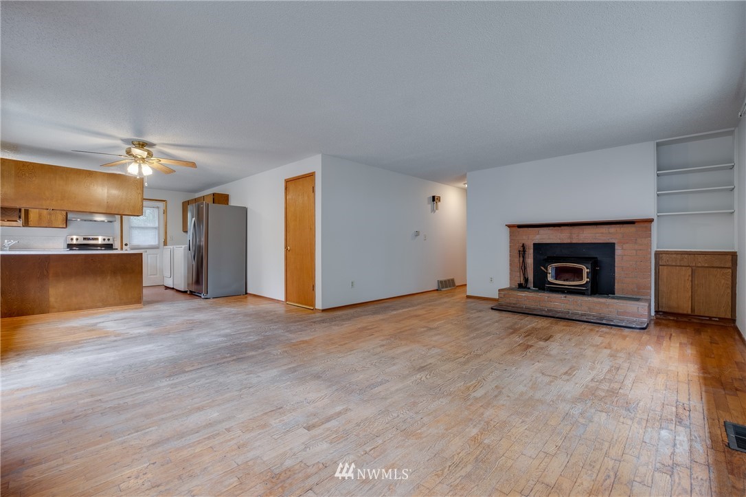 4263 Northwest Gustafson Road Silverdale, WA 98383 - Photo 2 of 23 Gallery Image 2