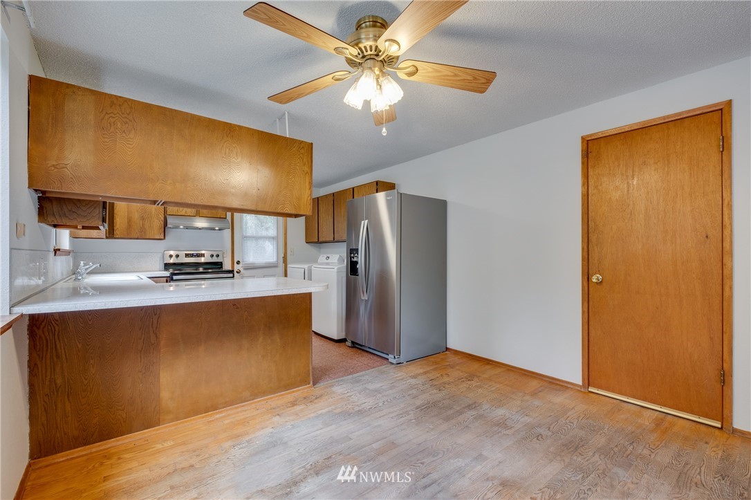 4263 Northwest Gustafson Road Silverdale, WA 98383 - Photo 4 of 23 Gallery Image 4