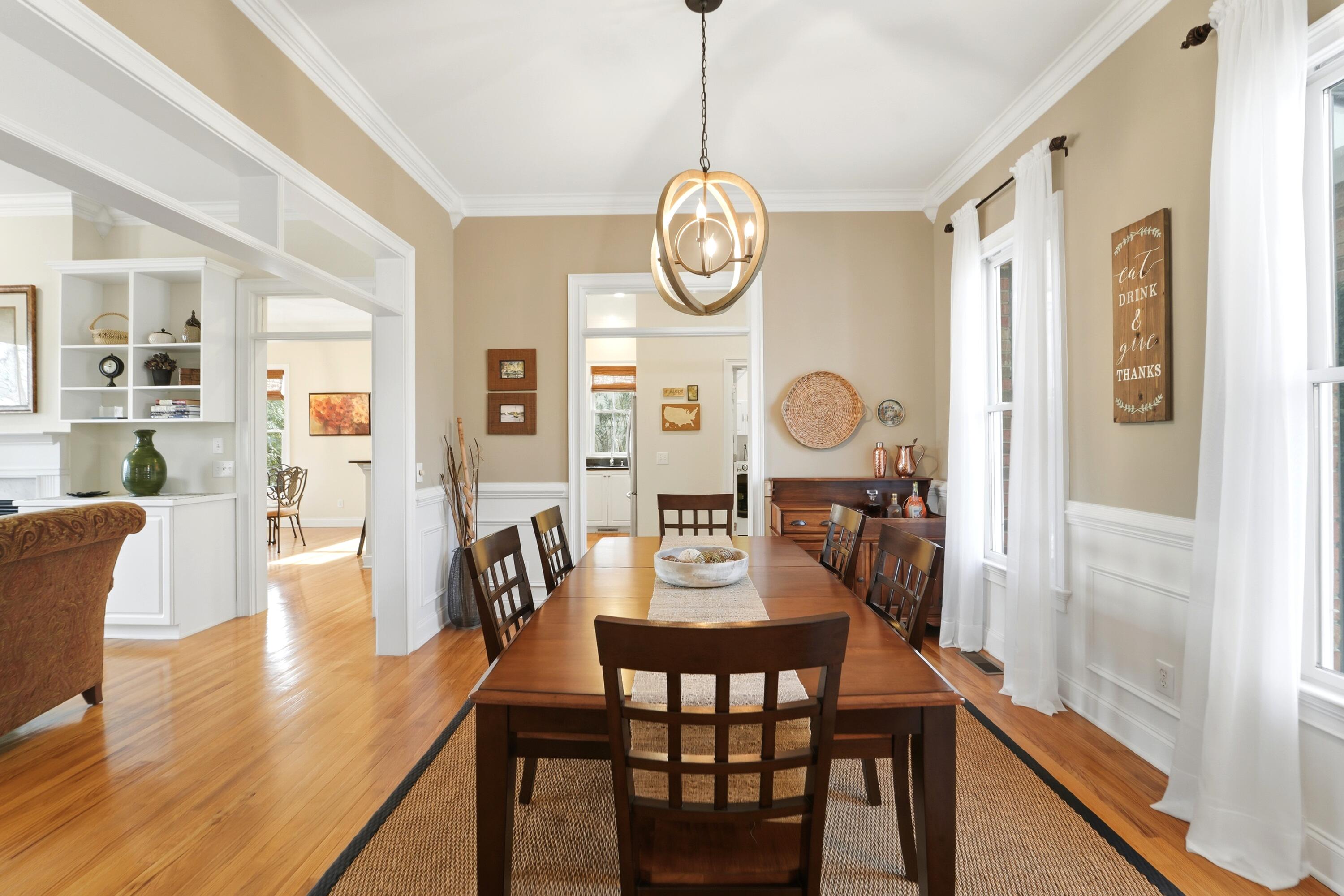 1640 Sewee Fort Road Mount Pleasant, SC 29466 - Photo 12 of 54 dining room