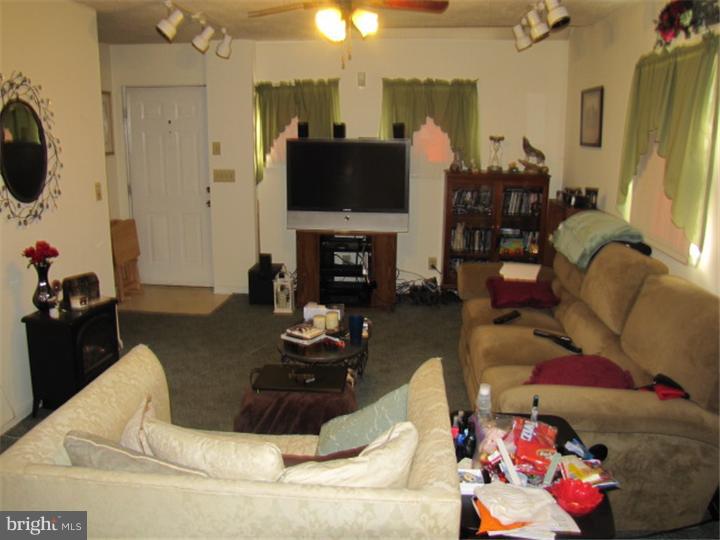 399 Whitehead Road Hamilton, NJ 08619 - Photo 12 of 24 Gallery Image 12