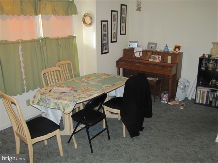 399 Whitehead Road Hamilton, NJ 08619 - Photo 10 of 24 Gallery Image 10