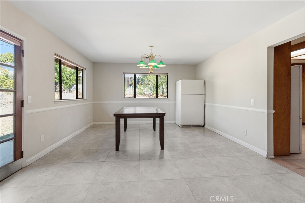 3318 Celeste Drive Riverside, CA 92507 - Photo 18 of 36