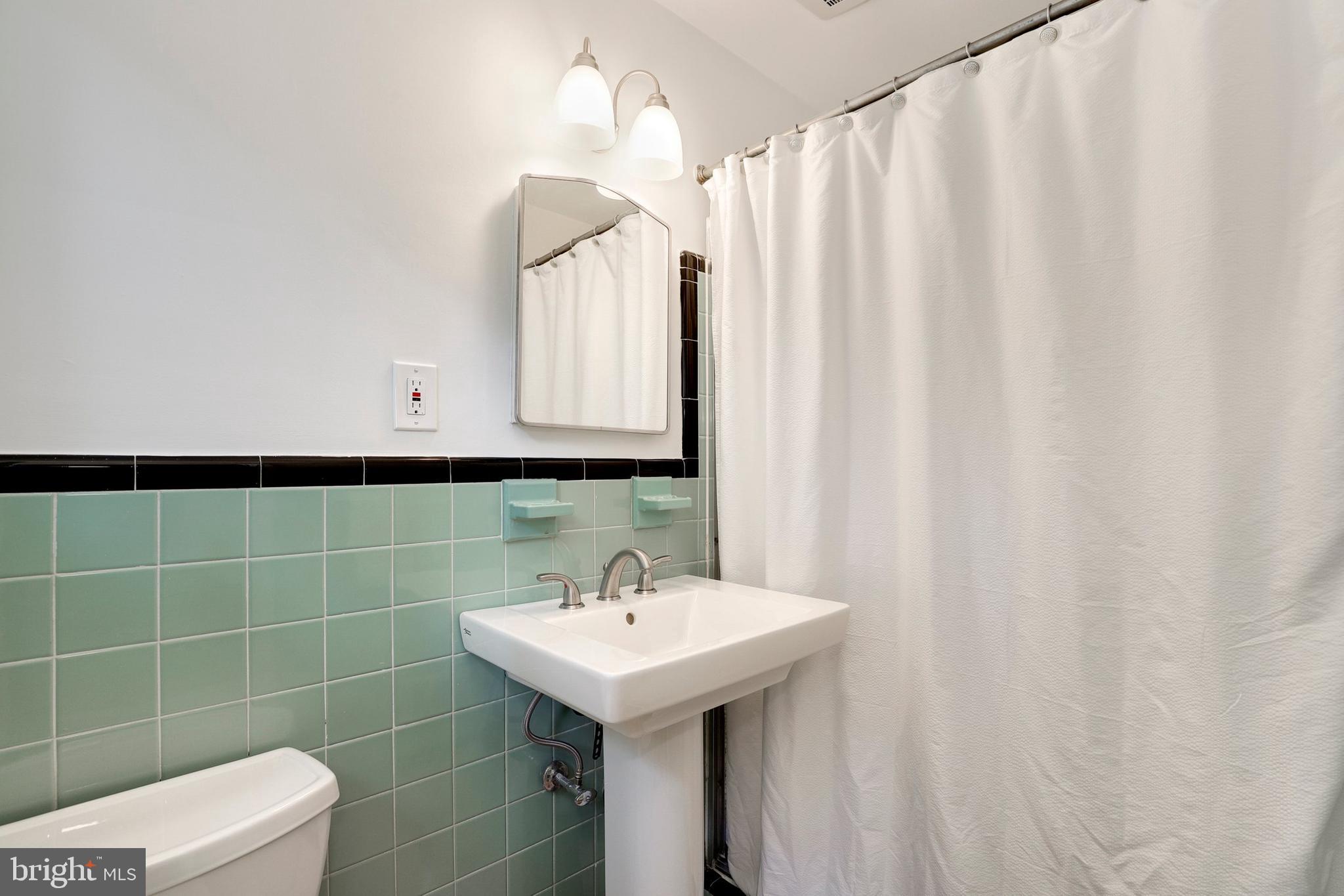 100 Carlisle Drive Silver Spring, MD 20904 - Photo 20 of 36