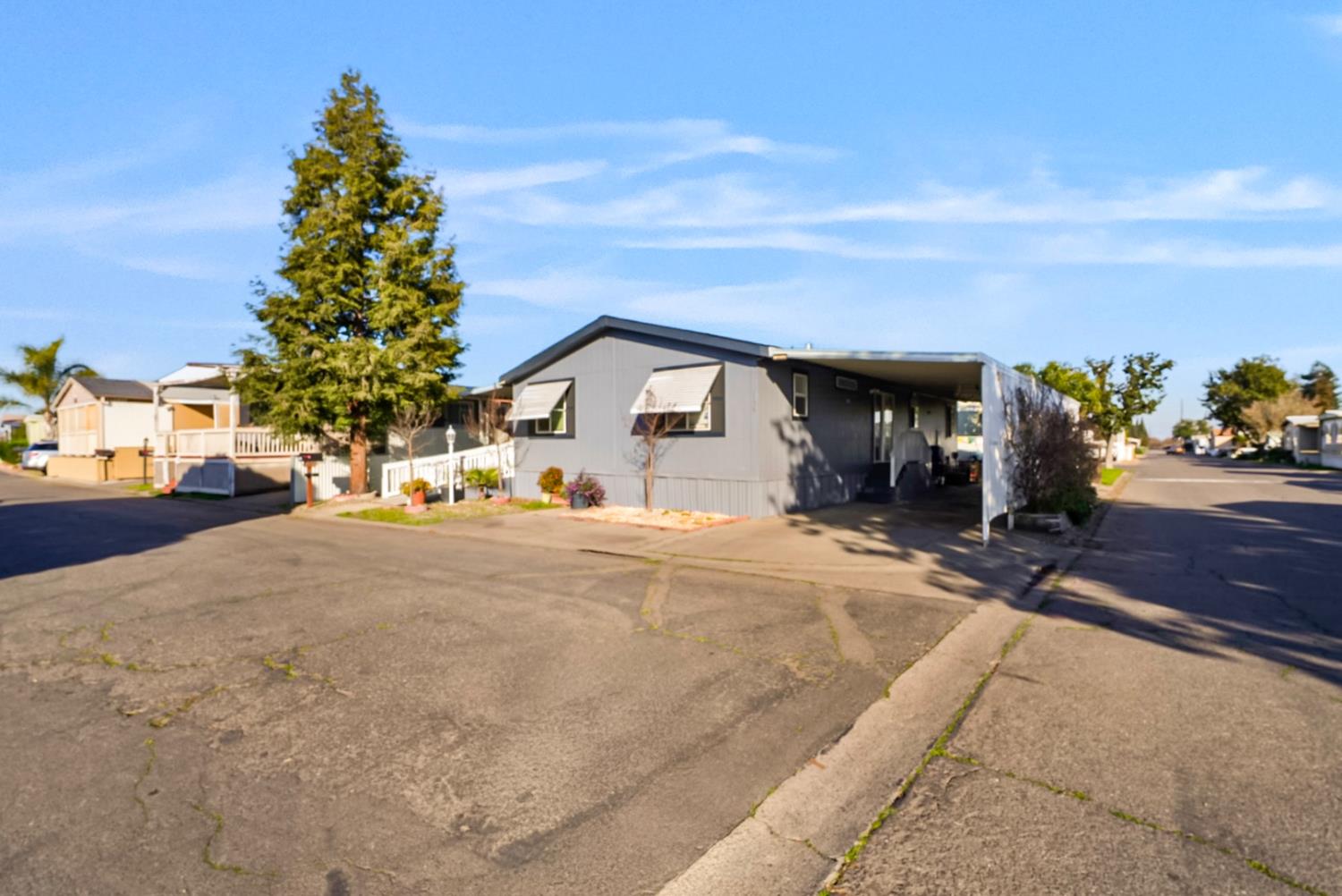 4837 Faith Home Road, Unit 136 Ceres, CA 95307 - Photo 3 of 25