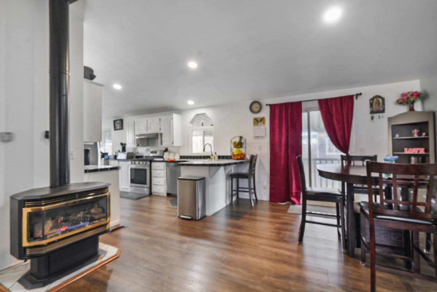 4837 Faith Home Road, Unit 136 Ceres, CA 95307 - Photo 7 of 25