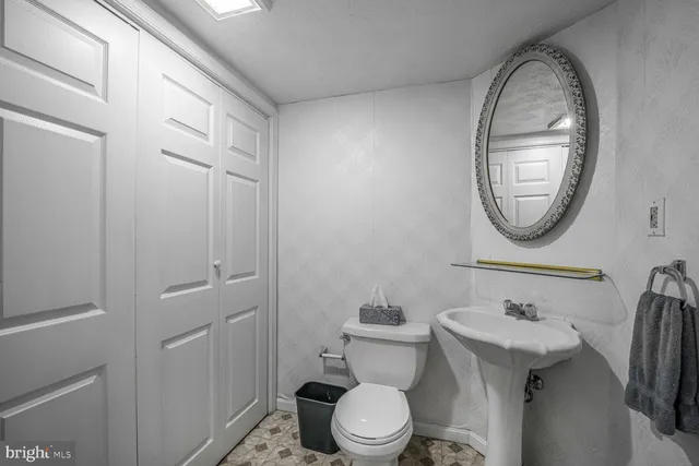 a view of an outdoor space and yard