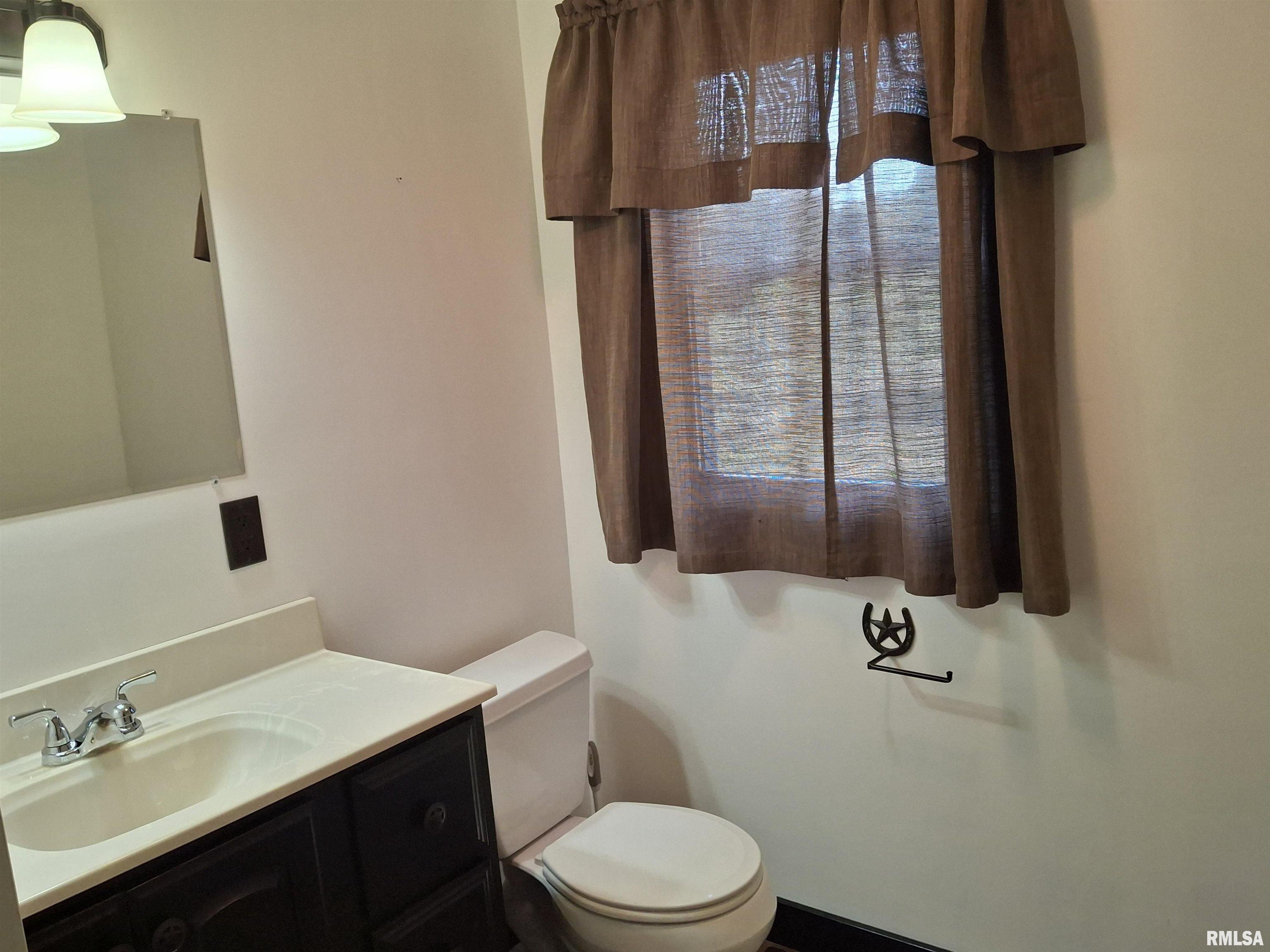 16221 West Sommerfield Road Trivoli, IL 61569 - Photo 16 of 78 Gallery Image 16