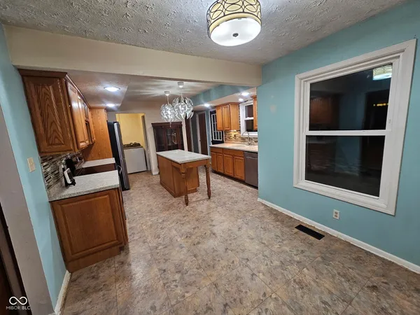 $290,000 | 11965 Cable Drive, Indianapolis, IN 46236