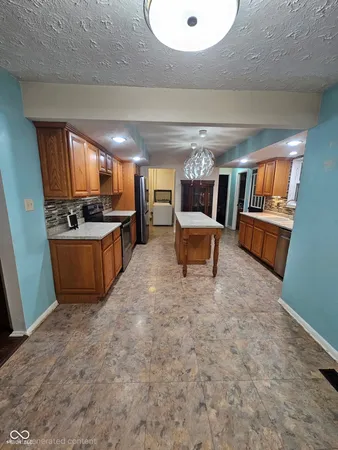 $290,000 | 11965 Cable Drive, Indianapolis, IN 46236