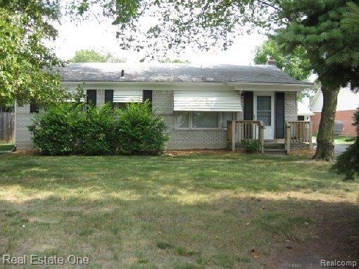 20034 Farmington Road Livonia, MI 48152 - Photo 1 of 25 front of home